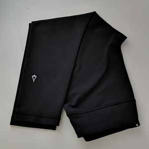 Ivivva Cropped Black Leggings